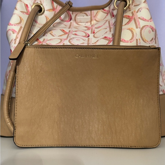 BRAND NEW Calvin Klein shoulder bag and wallet clutch - Picture 2 of 3
